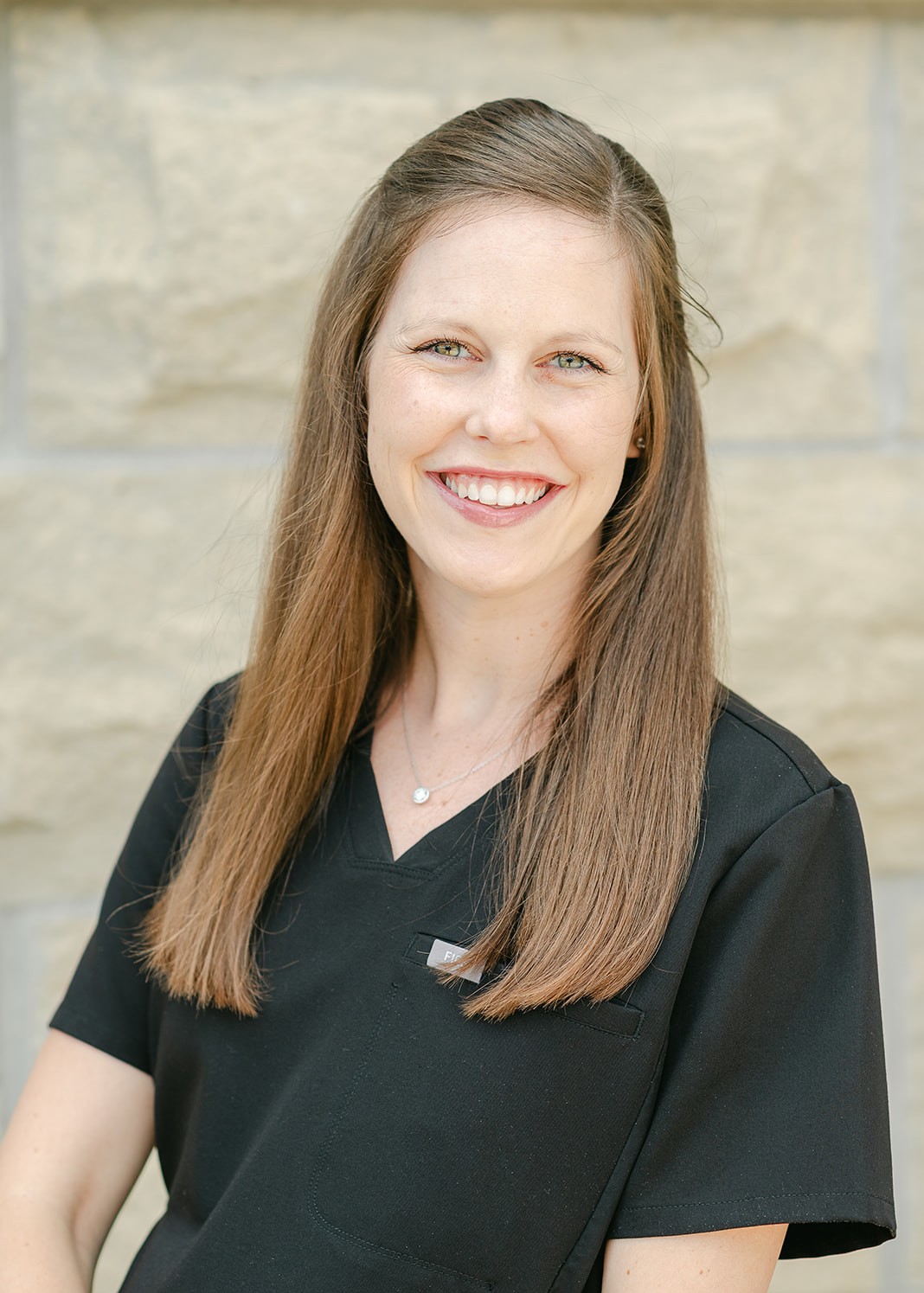 Dr Lindsey Elmore Guyse 2 - cropped Optometrist Dr Lindsey Elmore Guyse at Drake Eye Center